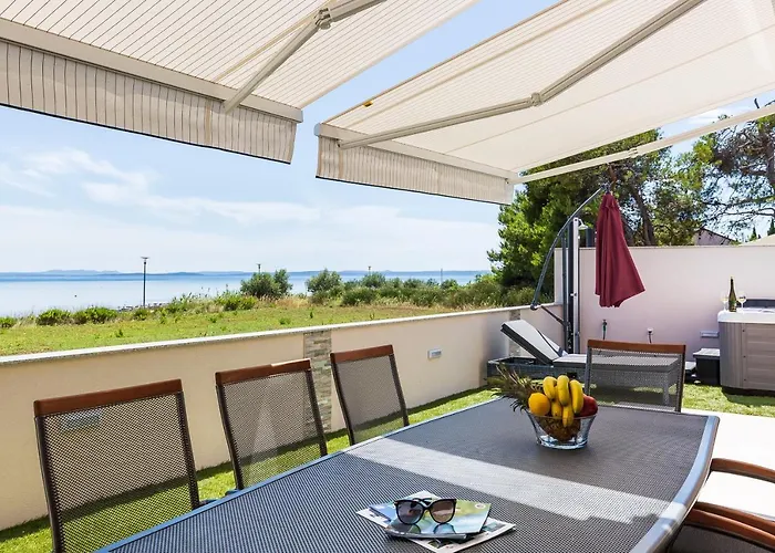 Beachfront Sun Garden By Adex Travel *