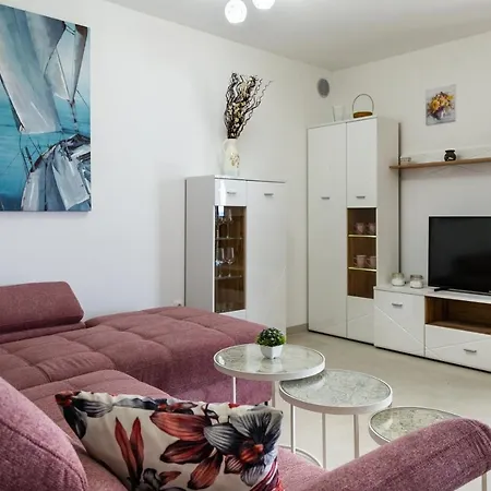 וילה Beachfront Sun Garden By Adex Travel *