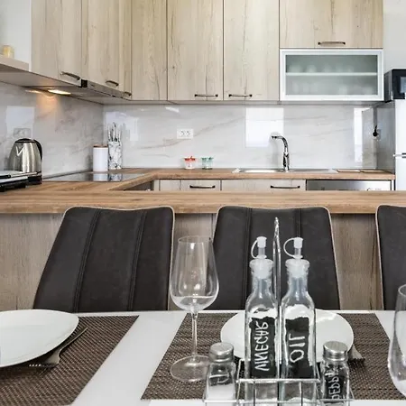 Beachfront Sun Garden By Adex Travel Privlaka (Zadar)